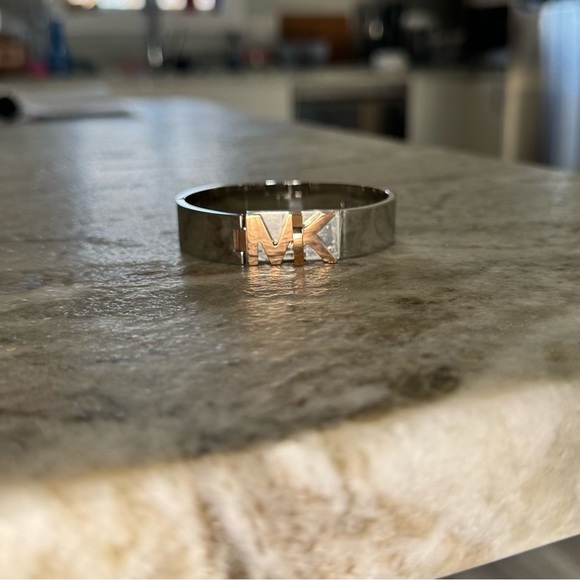 Steel Michael Kors Bracelet - Picture 7 of 7